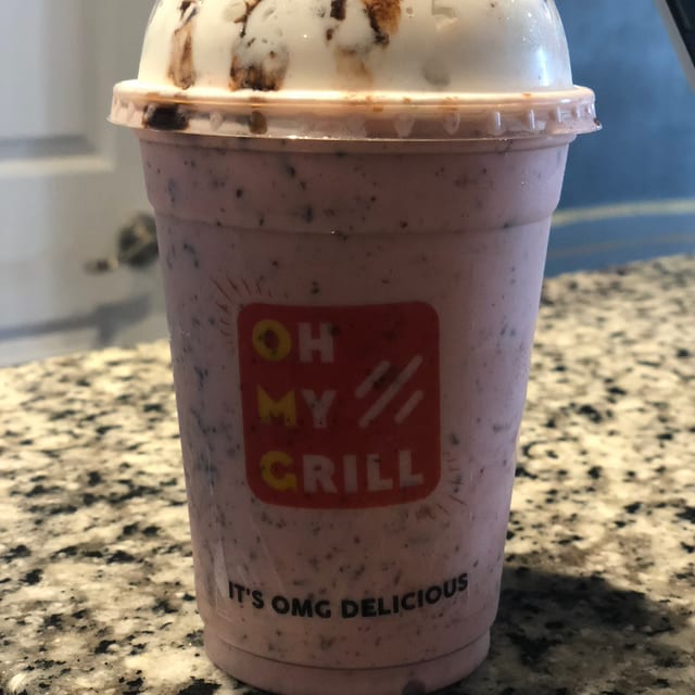 Small Chocolate Strawberry Shake.